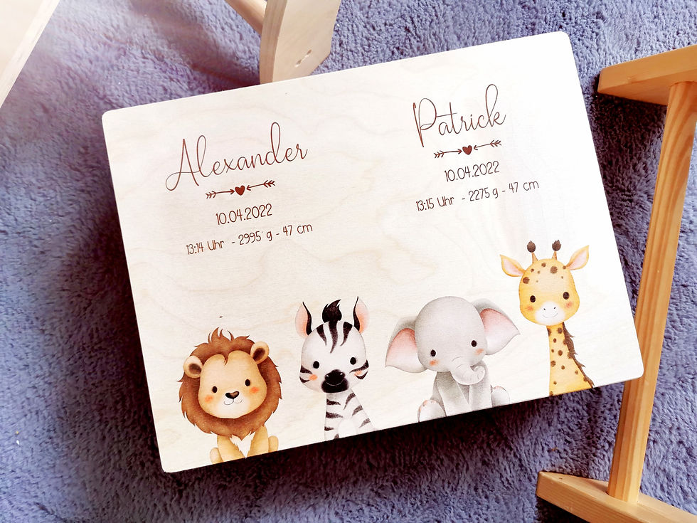 Miniaturbild: Safarikiste aus Holz mit personalisiertem Wunschname und Safari-Motiv