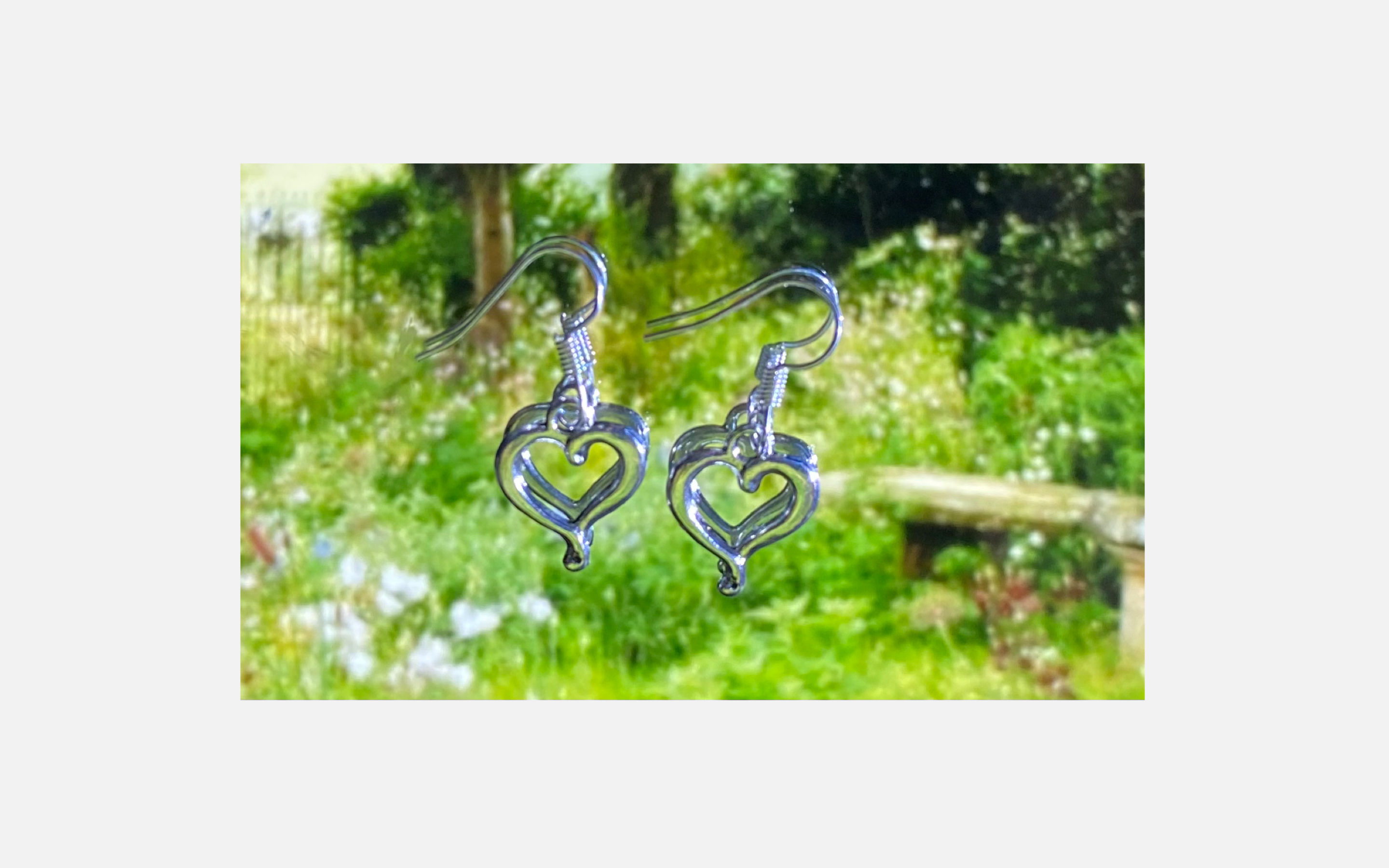 heart earrings (metal)