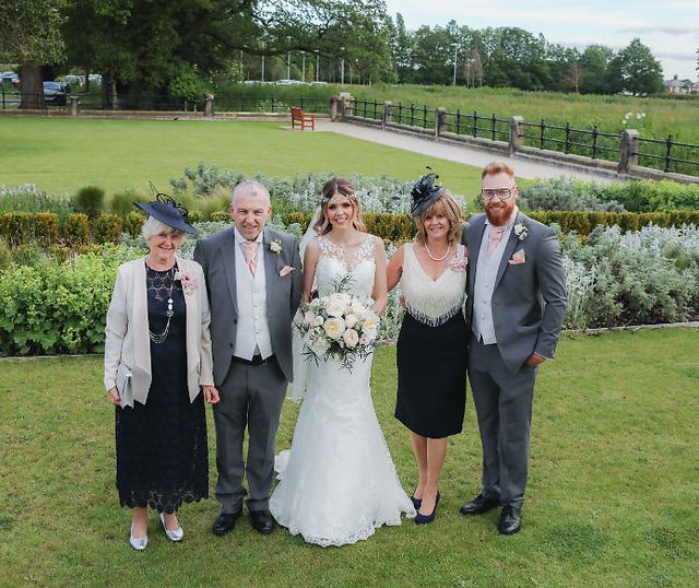 Wedding party portrait at DoubleTree Hilton Chester