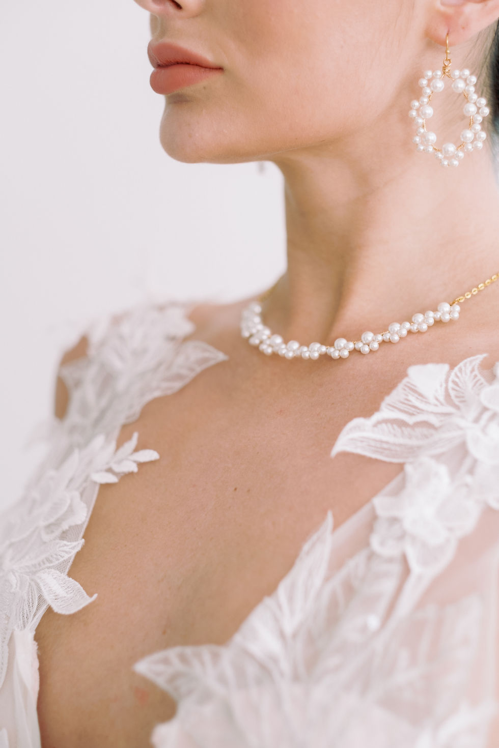 Thumbnail: Beautiful pearl necklace, ideal for a romantic night out, wedding guest look, or a timeless gift for the bride-to-be.