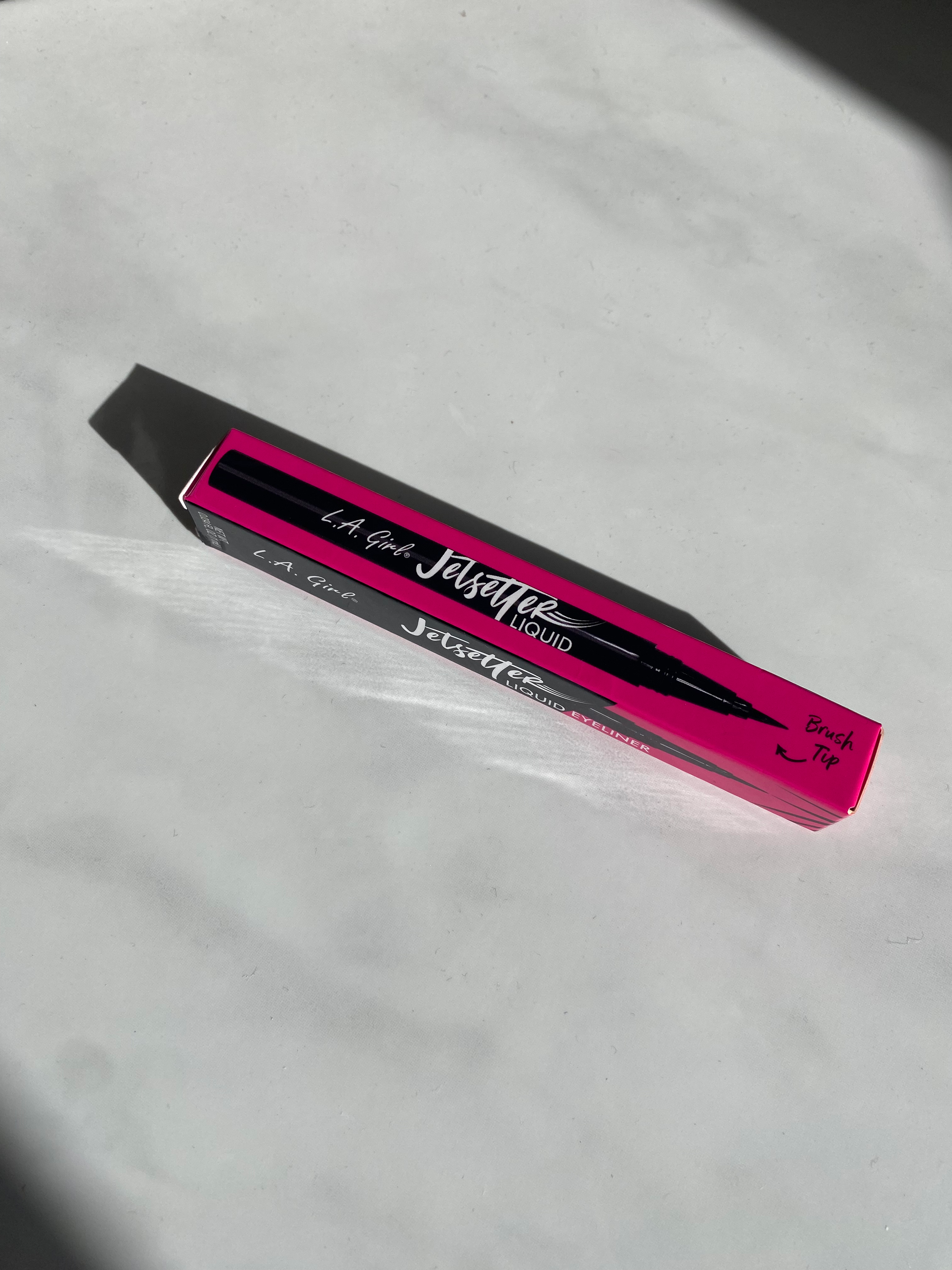 L.A Girl Jetsetter Liquid Eyeliner in Black