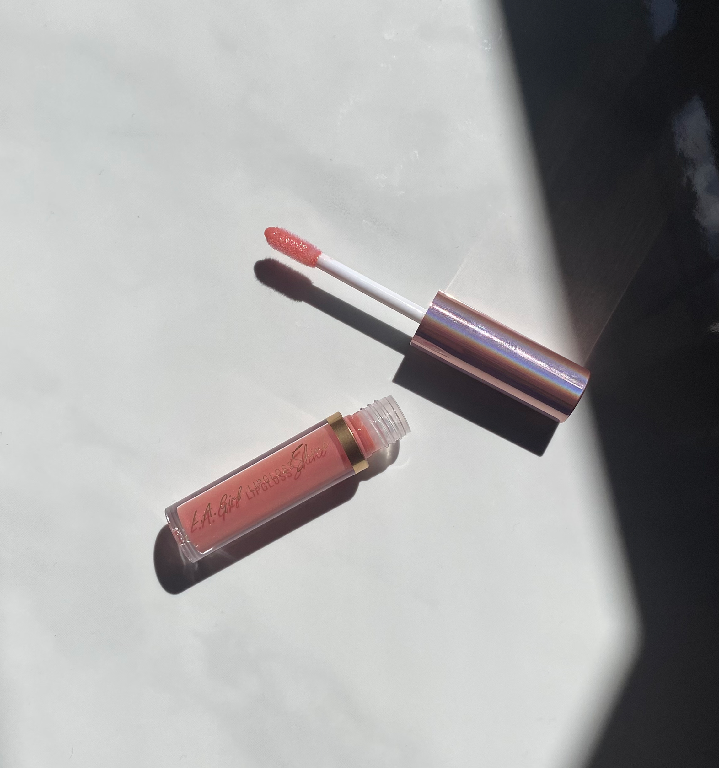 L.A Girl Lipgloss Shine