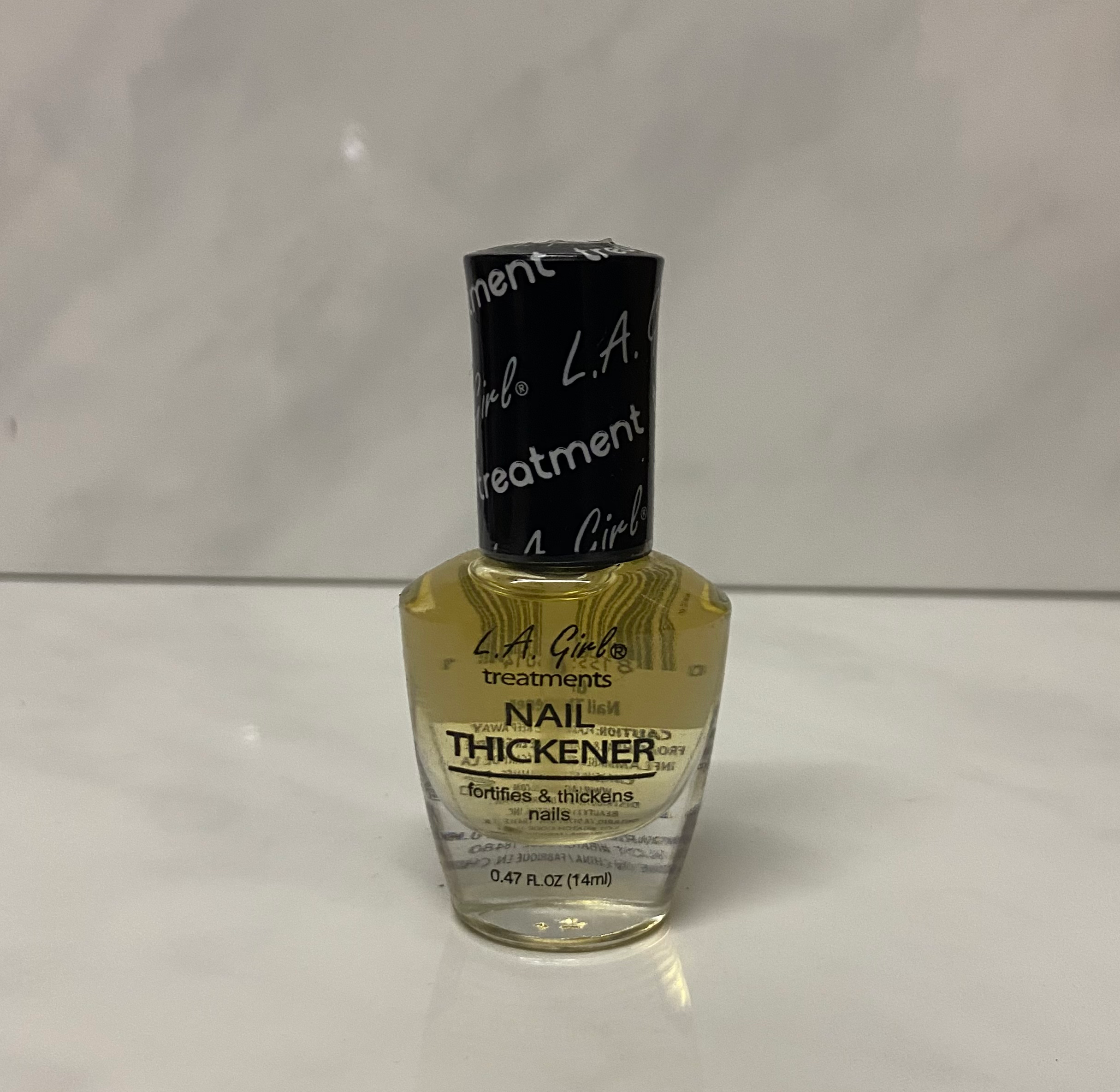L.A Guel Nail Thickener Treatment Nail Polish