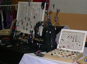 anniv lena 9 ans et pendentif rock 015.JPG