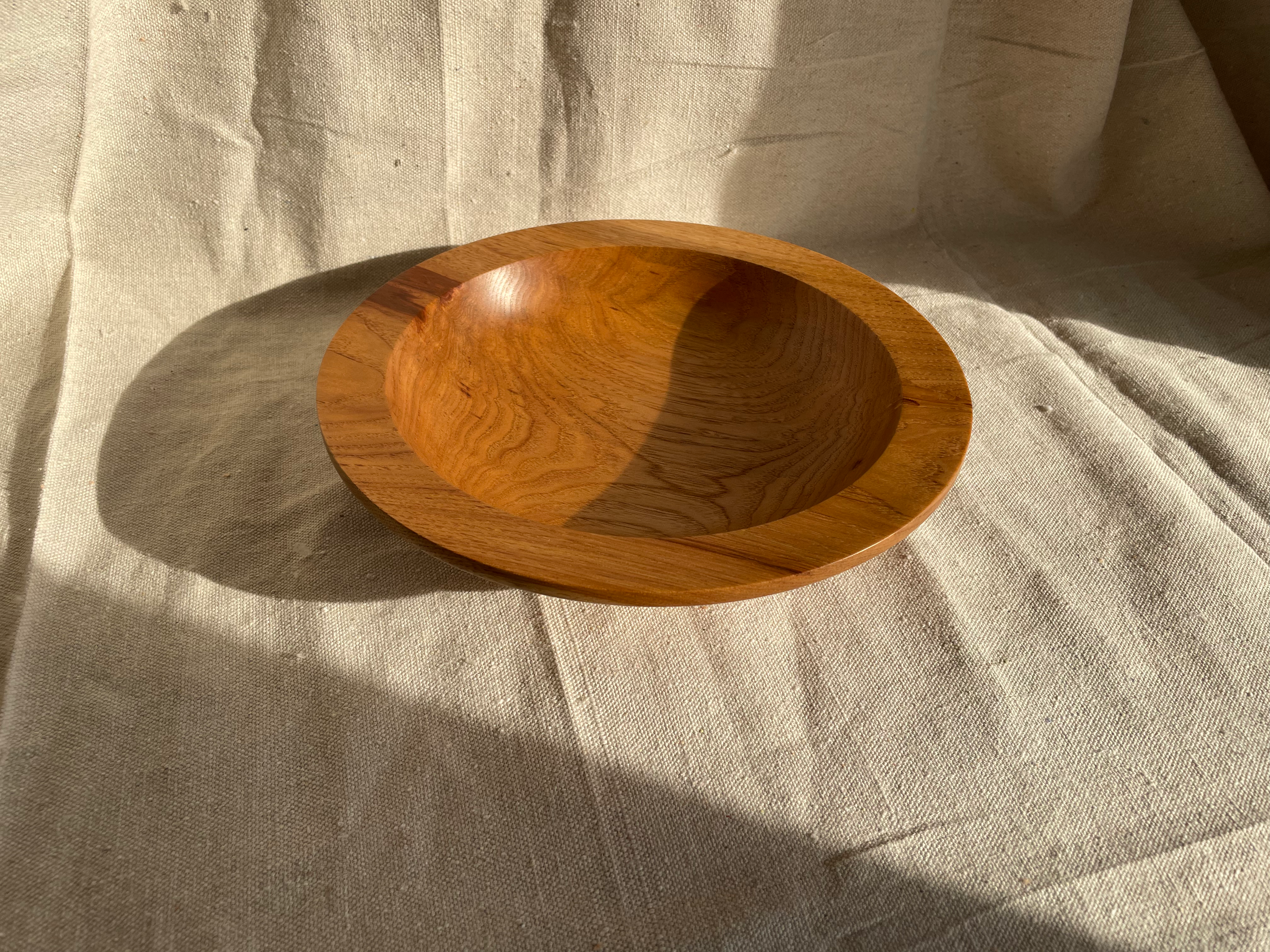 #134 Hickory Bowl by Richard Parker