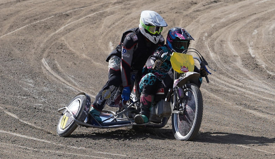 Flat Tack Eva Täuber 9.jpg