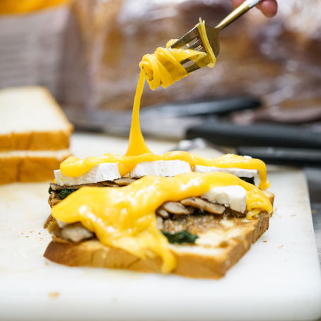 Notre sandwich brioche Croc' champi chèvre.