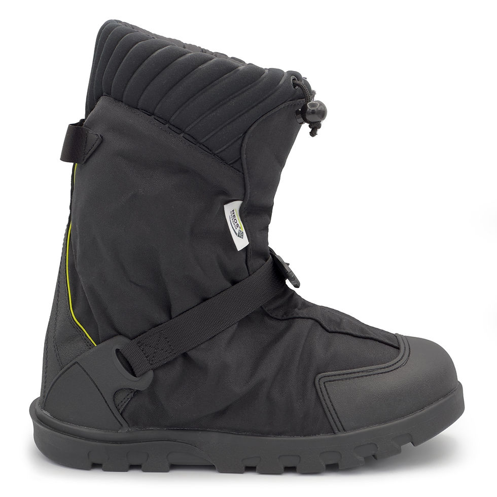 Thumbnail: Neos Explorer