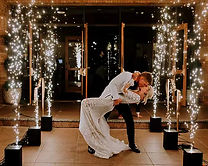 Cold_Sparkler_Machine_wedding__59472.1743518075.1280.1280.jpg
