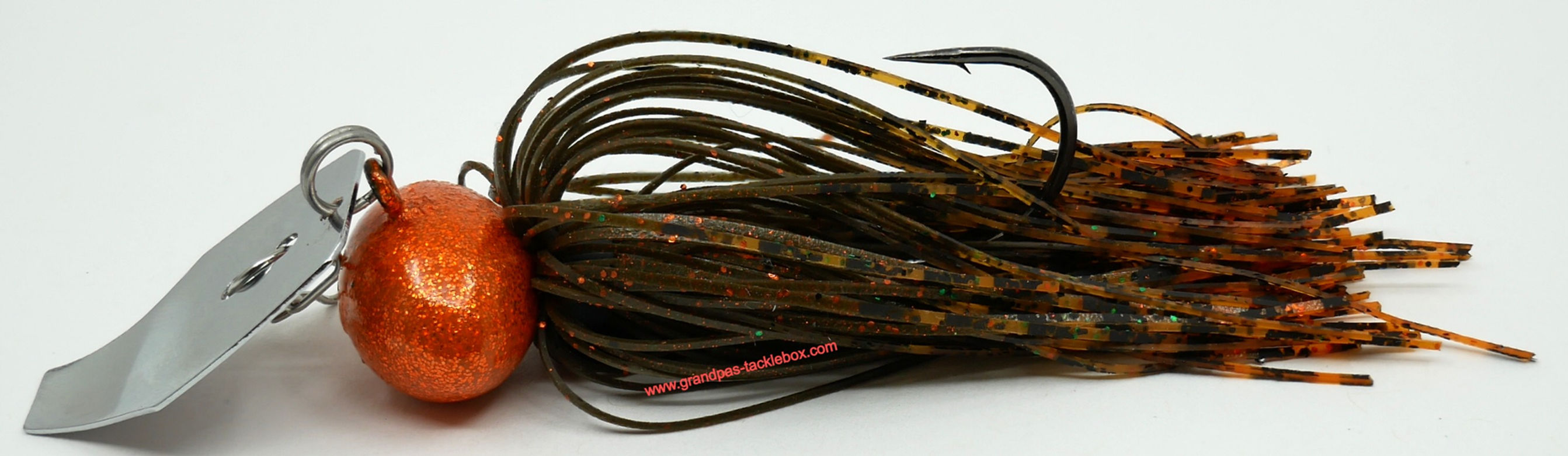 Side view of Disco True Craw Skirted Bladed Football Jig