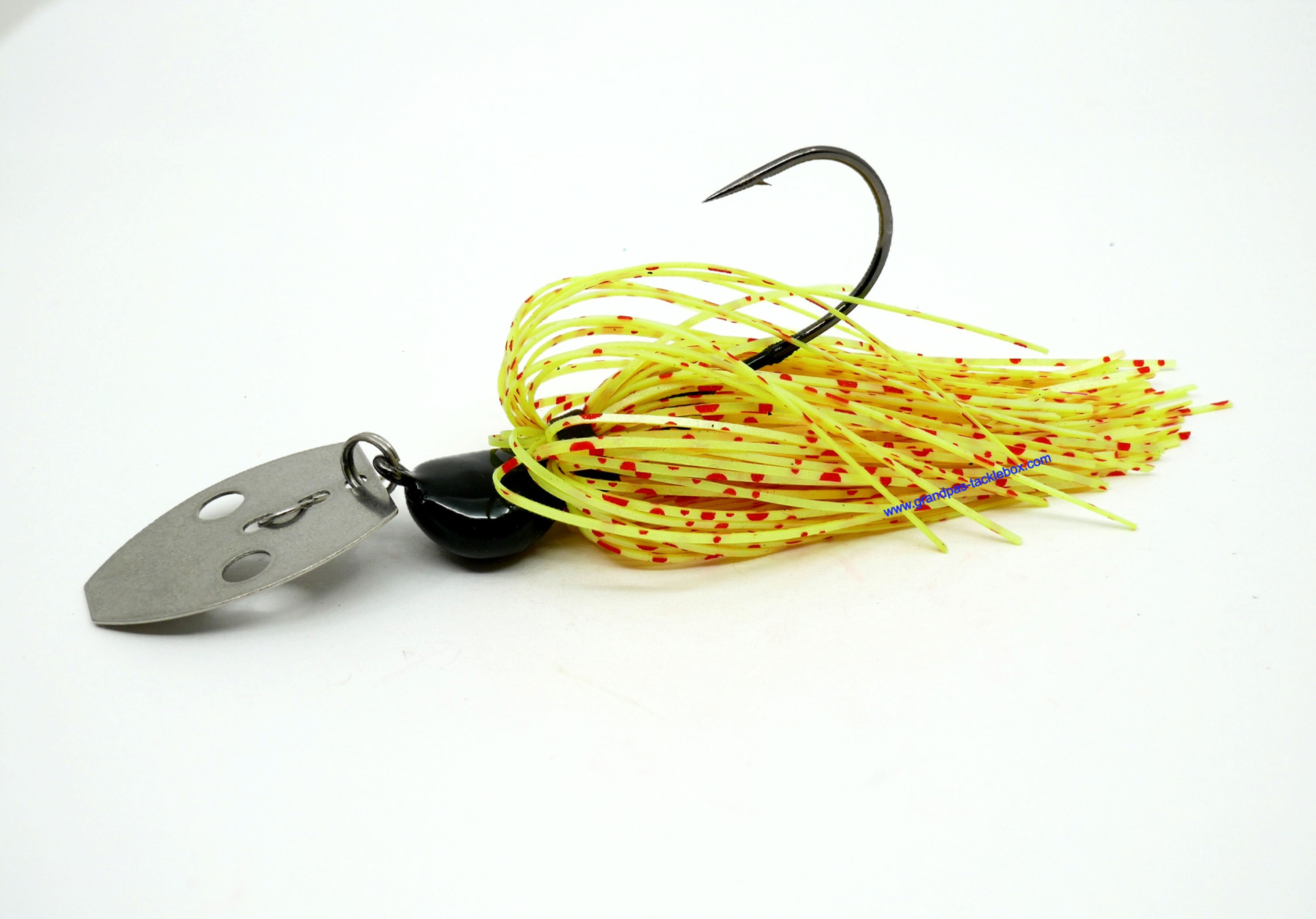 Side view of Bloody Chartreuse - Skirted Bladed Arky Jig