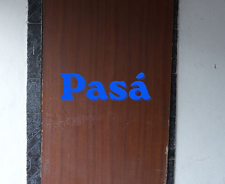 Alejandra Carmona en su templo umbanda.