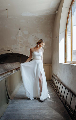 Jona Rock für die Standesamthochzeit von Noni Mode exklusiv bei Kleid über Kopf