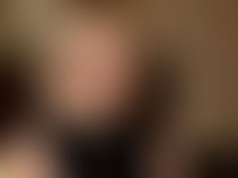 Broadway Star of Diana, Jeanna de Waal, moves her musical theatre training program online.