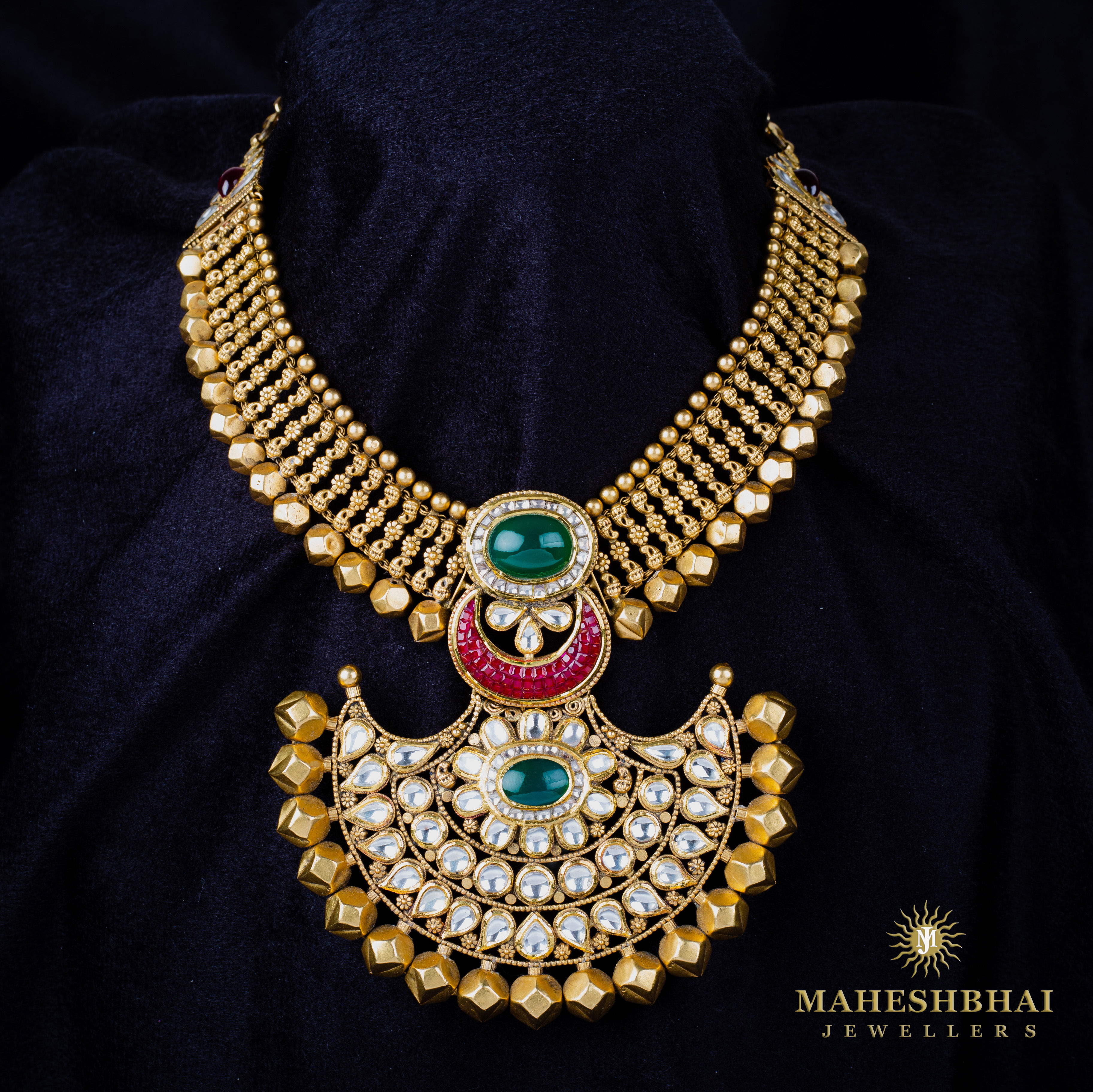 MBJ Maryam Jadau Gold Necklace Set