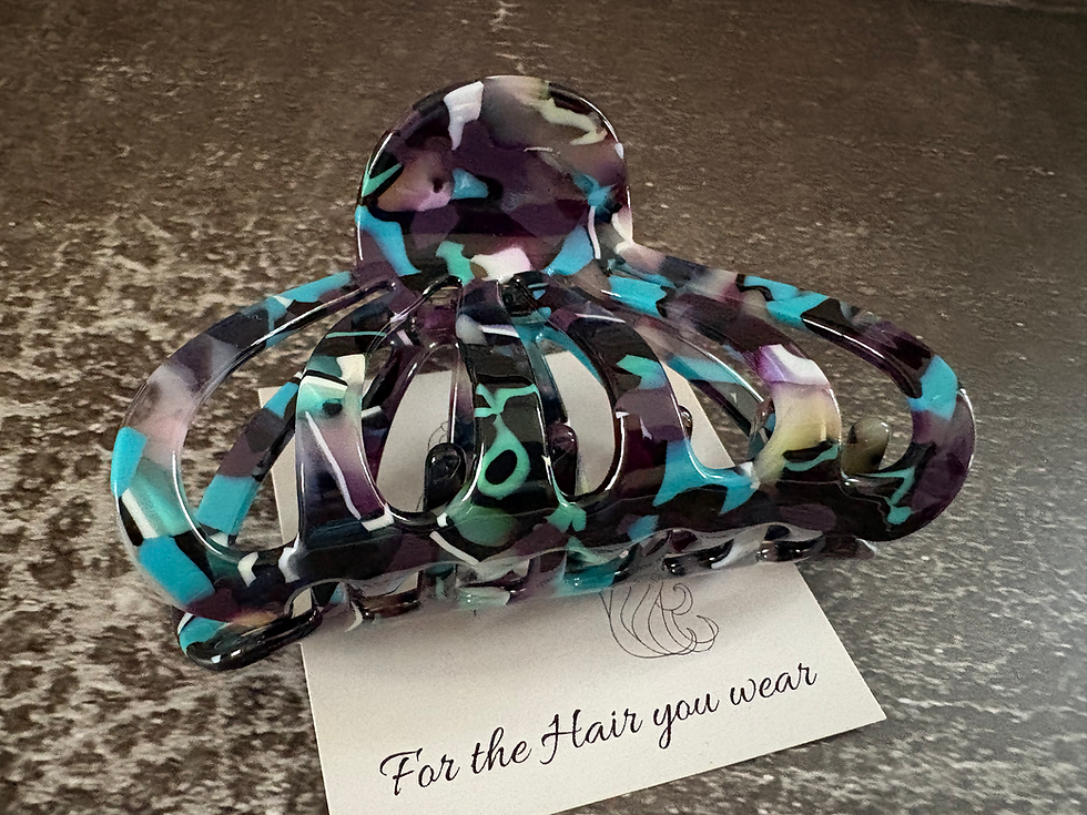 Thumbnail: Bethany premium acetate hair claw clip