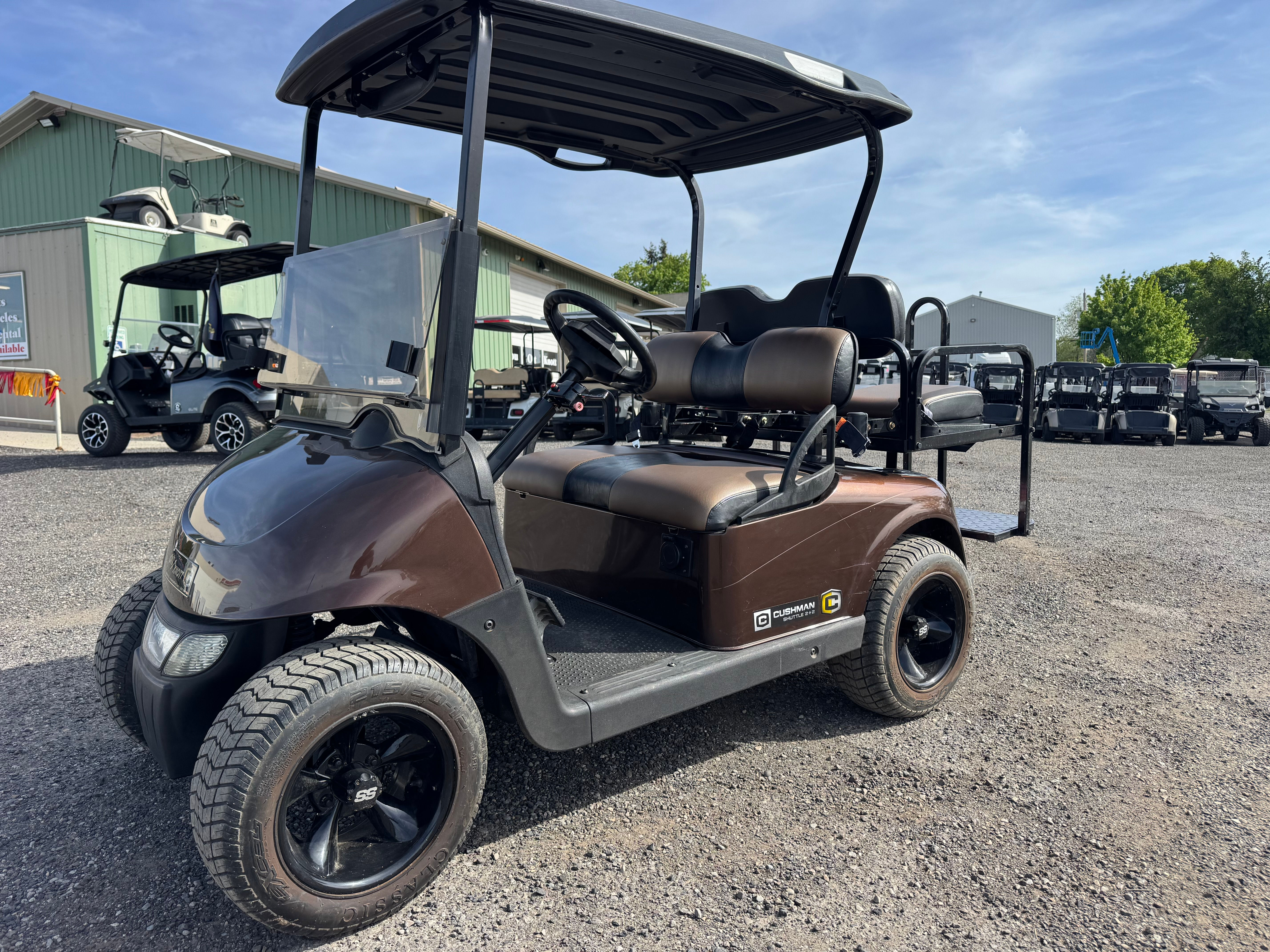 E-Z-GO RXV Shuttle/Golf Custom