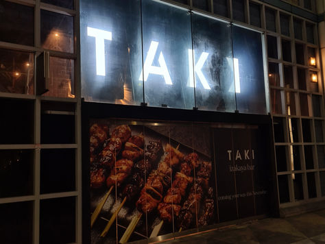 Retail Signage Singapore: How to Design Signs That Drive More Customers Into Your Store