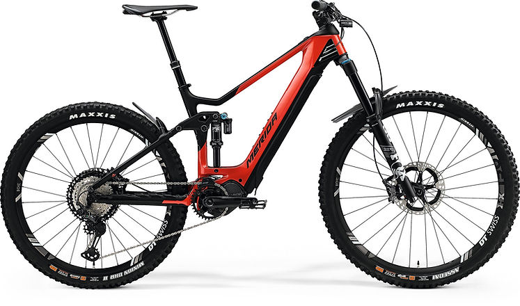 eONE-SIXTY_9000_redblk_MY2021.tif.jpeg