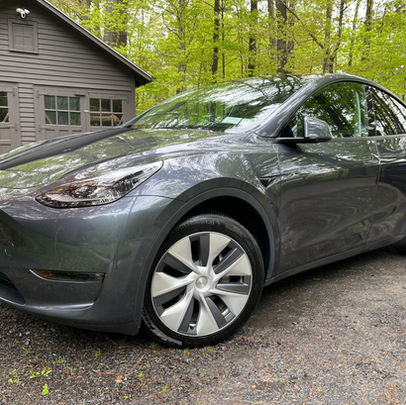 '23 Tesla Model Y
