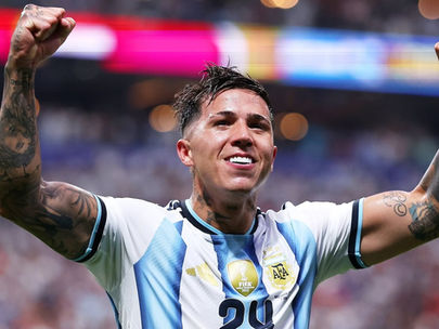 Argentina firma una remontada épica ante Egipto y se instala en cuartos de final