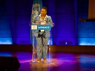 Ministra Margareth Menezes defende direitos autorais frente à IA em conferência da UNESCO