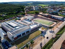 Nova escola de tempo integral é inaugurada oferecendo ensino renovado