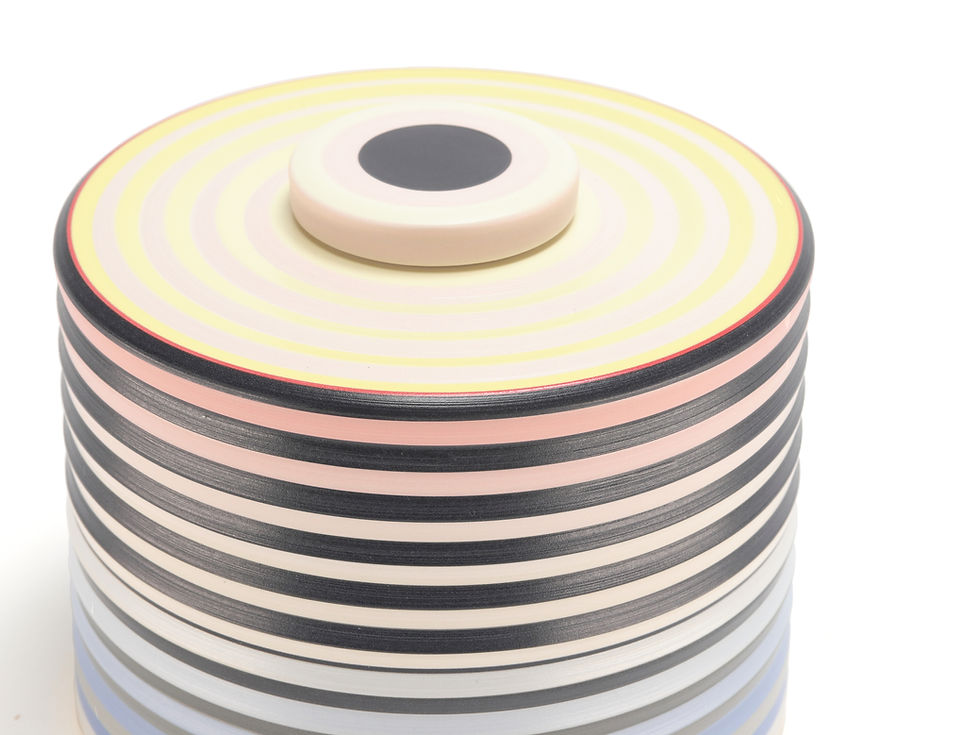 Thumbnail: OPject - Cylindrical Form with Lid 3