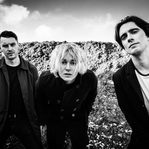 Mockit Meets: False Heads
