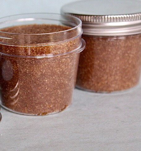 Vanilla Brown Body Scrubs