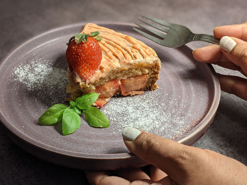 Eggless cake with fresh strawberry infused buttercream