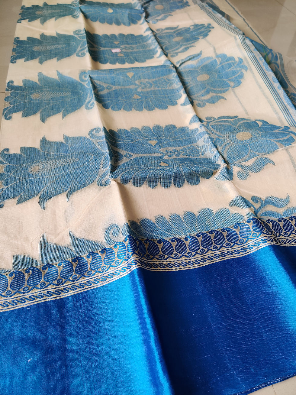 Thumbnail: Iravati ( Taanth Tussar )