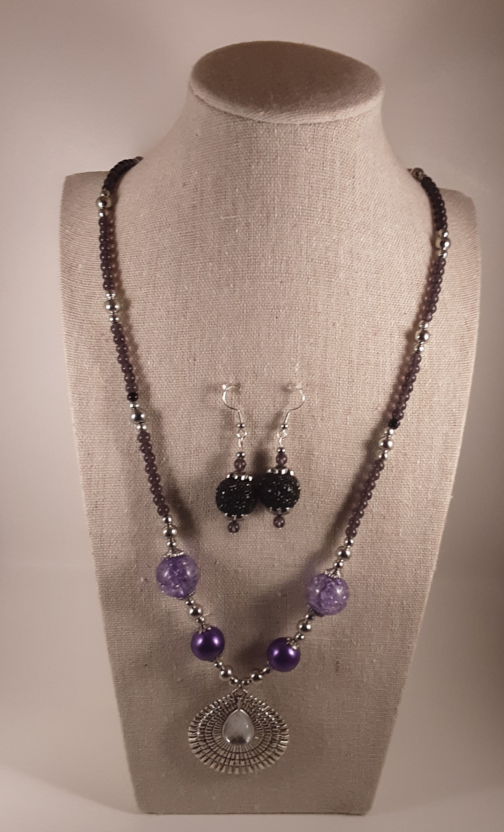 Purple Pendant Necklace & Earrings