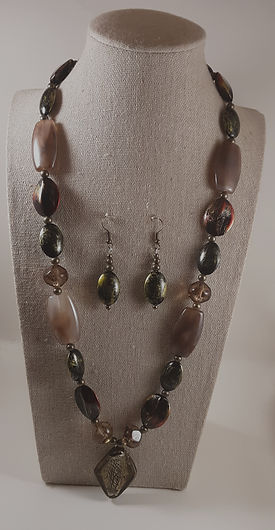Core Green Necklace.jpg