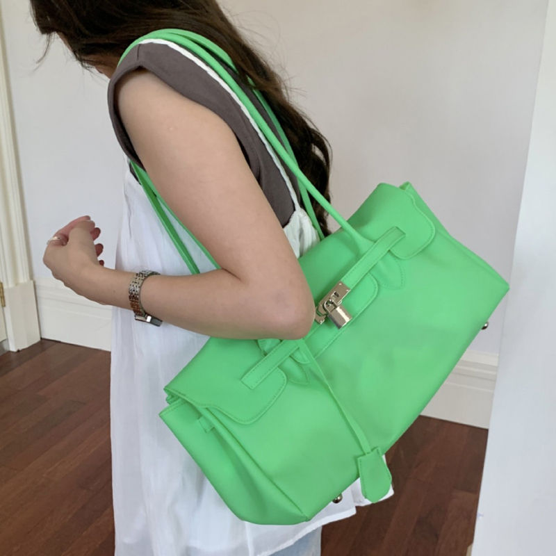 Thumbnail: Elegant Pink Tote Shoulder Bag – Chic Everyday Luxury
