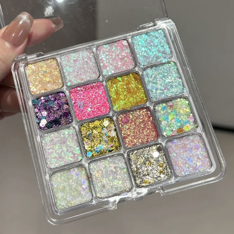 Thumbnail: Sparkle Luxe 16-Shade Glitter Palette