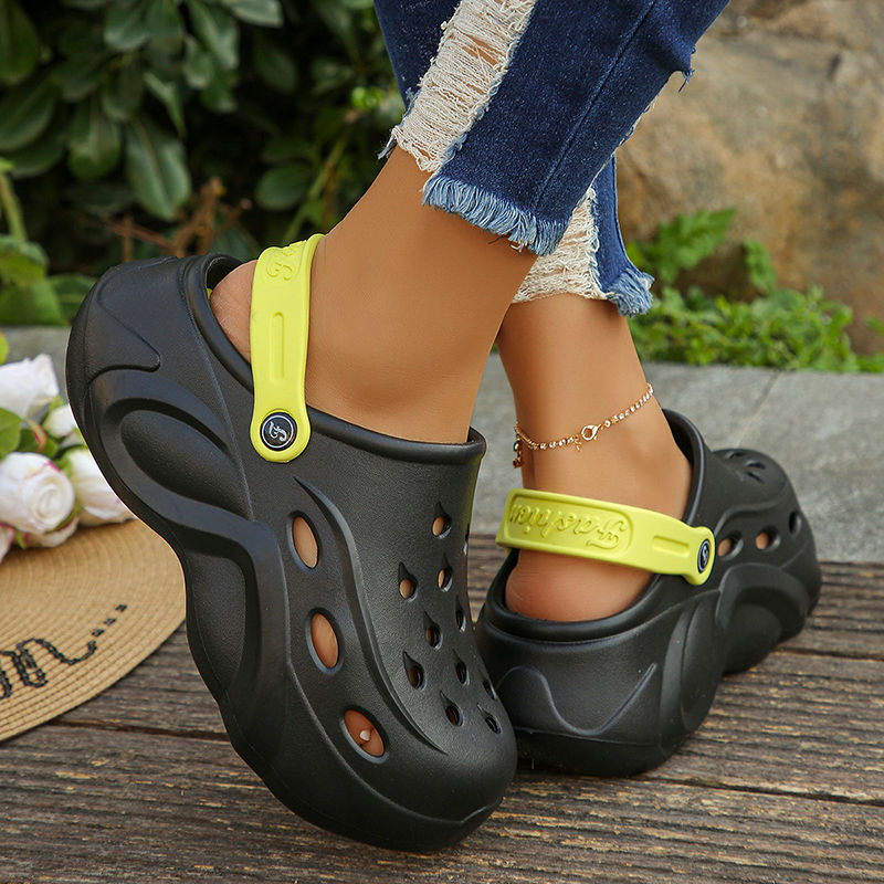 Thumbnail: Chic Clogs – Effortless Comfort, Everyday Style