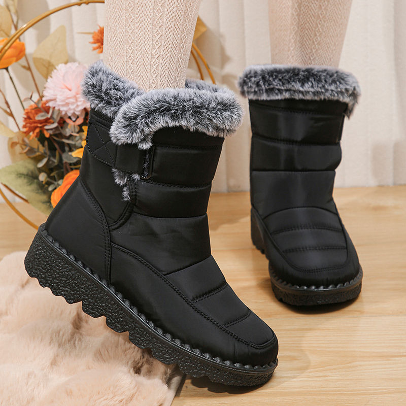 Cosy Chic Winter Boots – Warmth Meets Style