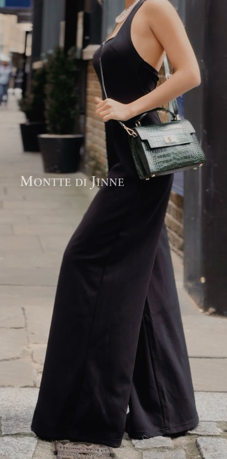 Thumbnail: Italian Handcrafted Genuine Leather Classic Croc-Embossed Compact Handbag