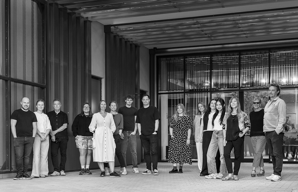 TB-people-012 - B&W.png