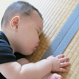 赤ちゃんと畳