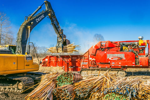 Excavator Mobile Grinding