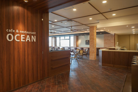 大阪にある阪神ゴルフセンターのレストランデザイン