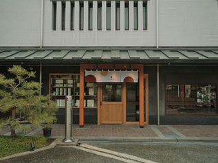 三菓亭の店舗デザイン