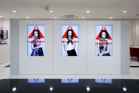 Kansai Collection ENTERTAINMENTのモデルスクールデザイン