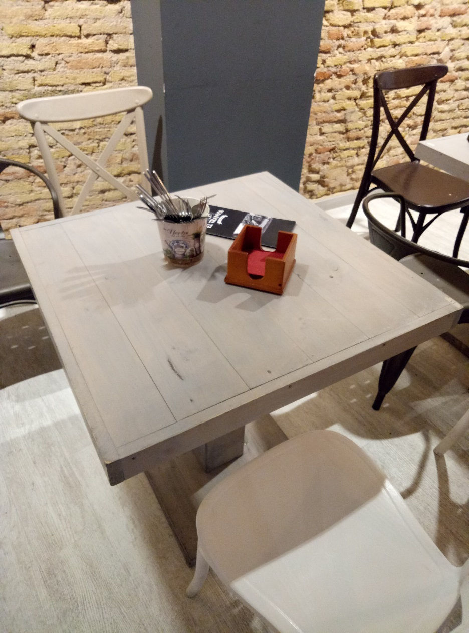 Thumbnail: Tafel Tom