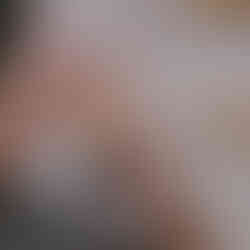 在大梅部落製作彈弓