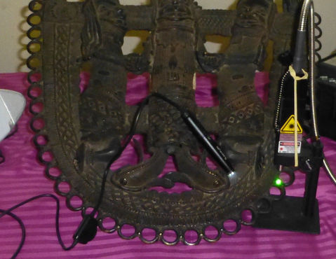 Analyses combinées in situ portable non destructive Raman - EDXRF - microscopie optique.jp