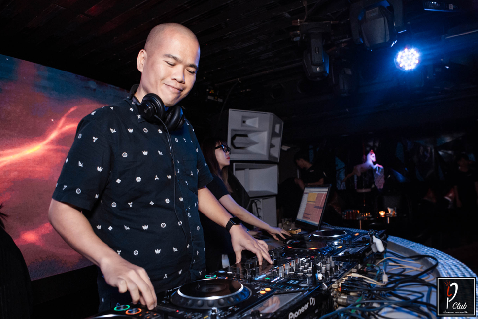 DJ Tùng NT