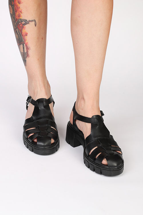 תמונה ממוזערת: אלין שחור